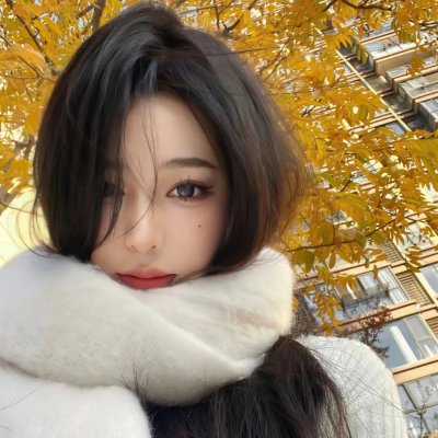 在此一群